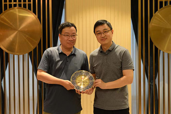 1693894648138984.jpg 俞w.jpg